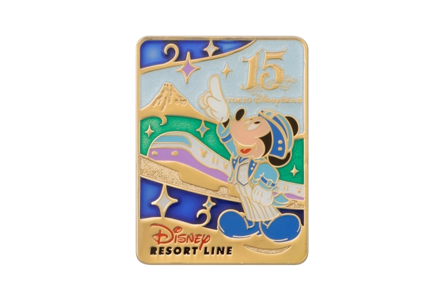 使用済みフリーきっぷを3枚集めるともらえる、東京ディズニーシー15周年を記念したオリジナルピン（非売品）　©Disney