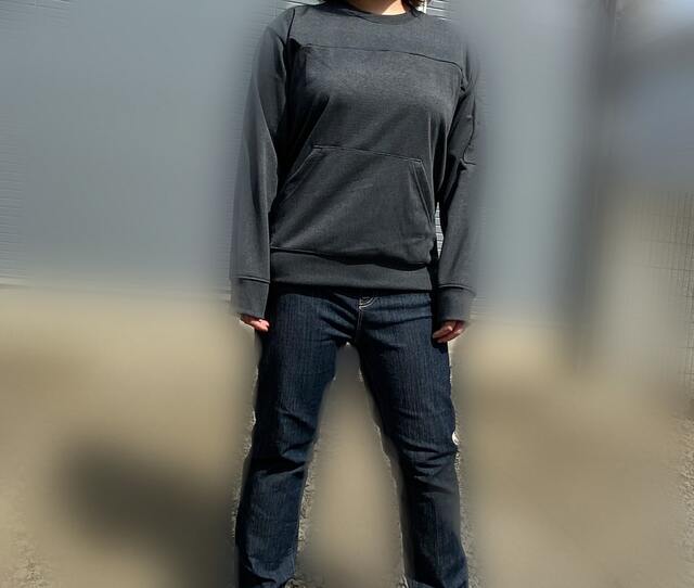 【ワークマン ヘビーウエイトプラクティカルトレーナー】性別問わず着られるのが嬉しい