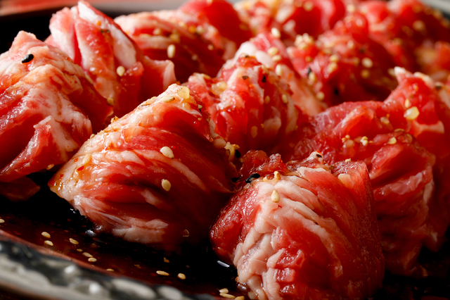 厚切り中落ちカルビ～店内手切り～（ディナー限定）【すたみな太郎の「すたみな厚切り焼肉フェア」】