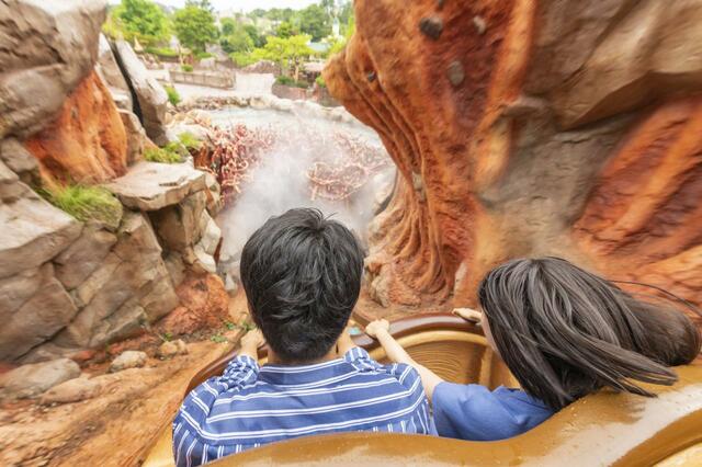 東京ディズニーランド「スプラッシュ・マウンテン“びしょ濡れMAX”」