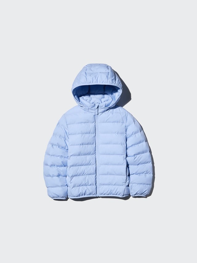 【ユニクロ】「パフテックウォッシャブルパーカ」￥3,990／BLACK、BROWN、GREEN、BLUE、NAVY、PURPLEの6色展開、サイズは100～160cm