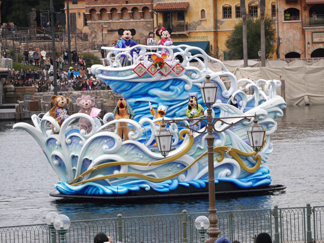 東京ディズニーリゾートのお正月2015(TDSニューイヤーズ・グリーティング)11 ©Disney