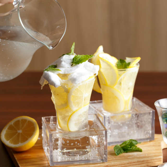 『日本酒バル　蔵のや』