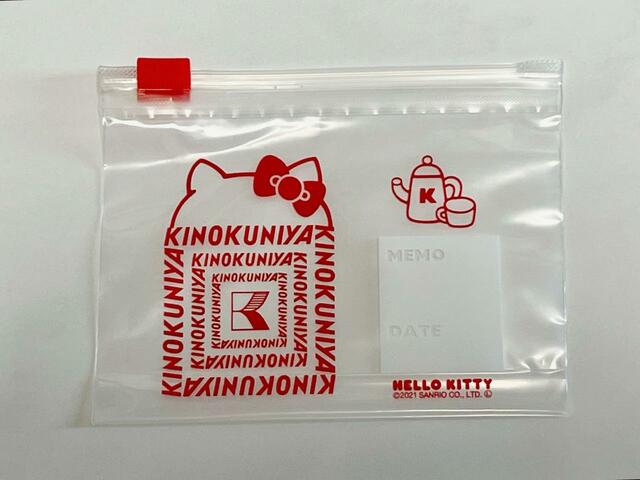【紀ノ国屋 ハローキティ ジッパーバッグ】1番小さいSSサイズ。4枚入っています