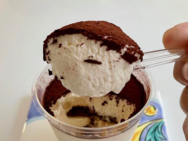 【Litus】塩月さんのティラミスは軽くて、爽やか