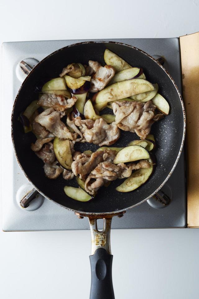 『トロなす豚丼』