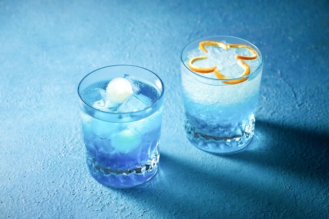 ハイアット セントリック 銀座 東京「すみだ水族館コラボアフタヌーンティー」アフタヌーンティー限定カクテル「Jelly Fish Squash」￥2,024（税・サービス料込）