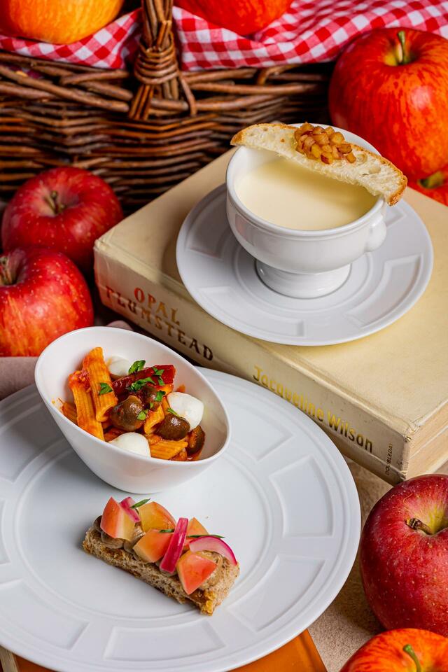 「フードイメージ」＜4,000円（消費税・サービス料込み）＞【クラシカルレディーのオータムアフタヌーンティー】