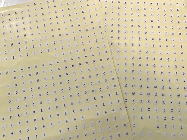 アルファベットシールもかわいい