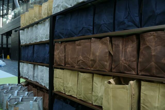 パラフィン帆布トート各種/カラー:ブラウン/カーキ/ネイビー/オリーブ