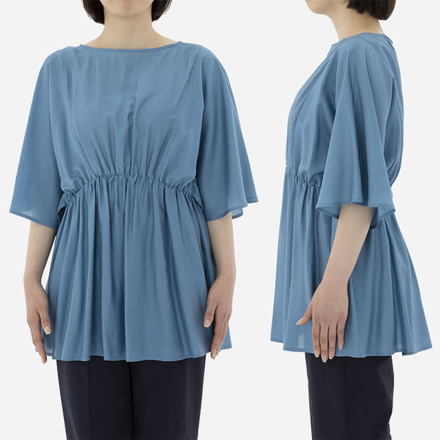 【KEYUCA（ケユカ）】防汚撥水シャーリングブラウス：体のラインをキレイに見せてくれる