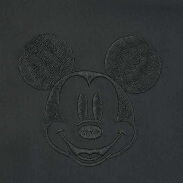 ミッキー ブルゾン ポケッタブル 巾着入り ブラック DISNEY TRAVEL 8,000円