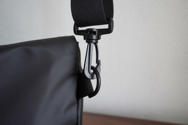 ショルダーストラップは取り外しできる