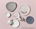 【うめだスヌーピーフェスティバル2025】「ユミコ イイホシ ポーセリン」(左から)SHIONARIプレート19.5 3,630円、SHIONARIアーモンドディッシュ 2,035円、unjourカップM 4,840円、unjourプレートS 3,630円、unjourプレート220 4,620円◎8月13日(水)～26日(火)◎7階 コトコトステージ71【阪急うめだ本店・阪急百貨店オンラインストア限定】