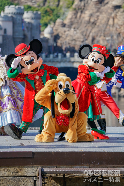 TDS】クリスマスを五感で楽しむ! ハーバー沿いレストランのSPセット