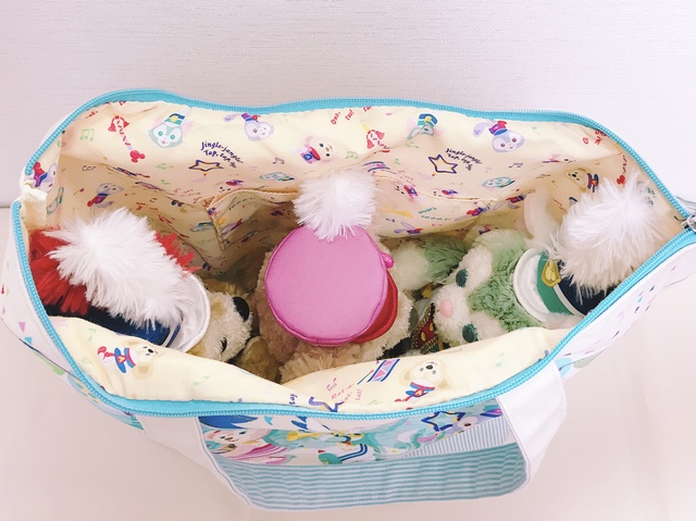 下にダッフィー・シェリーメイ・ジェラトーニ