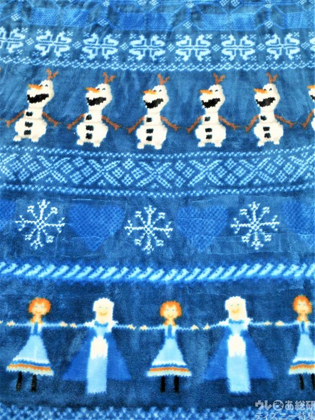 アナと雪の女王　フリースブランケット ￥6,000（税込み）