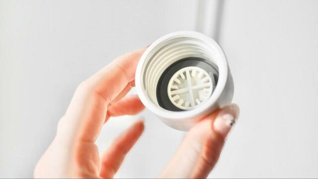 【無印良品　炭酸にも使える保冷ボトル】マットでサラサラした手触りで、指紋や汚れが目立ちづらいのが嬉しい