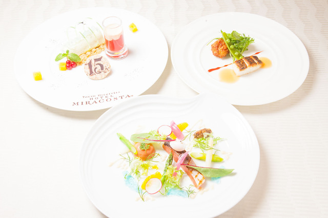 “東京ディズニーシー・ホテルミラコスタ 15th アニバーサリー” ランチコース