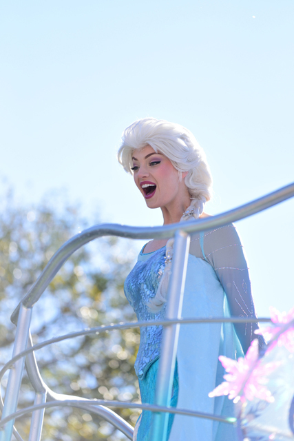 東京ディズニーランド「フローズンファンタジー・グリーティング」(2015年)©Disney