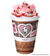 「​​​ゴディバ×NANA ミルクチョコレート ストロベリー ショコリキサー」＜価格：〈レギュラーサイズ〉870円／〈ラージサイズ〉980円（税込）＞【【ゴディバ×NANA】コラボコレクション第1弾に“ナナとハチ”デザインの「ショコリキサー」や「タンブラーセット」「保冷ポーチ＆トートバッグセット」が登場！】