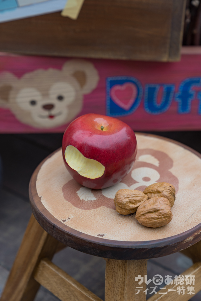 「ダッフィーのハートウォーミング・デイズ」デコレーション（ダッフィーのイス）