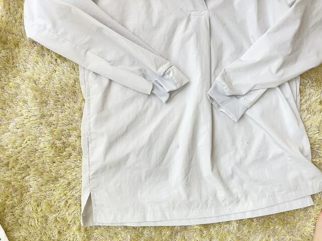 【ワークマン レディースシーンレスブラウス】カラーはサックス、セージ、オフホワイト、ライトグレーの4色