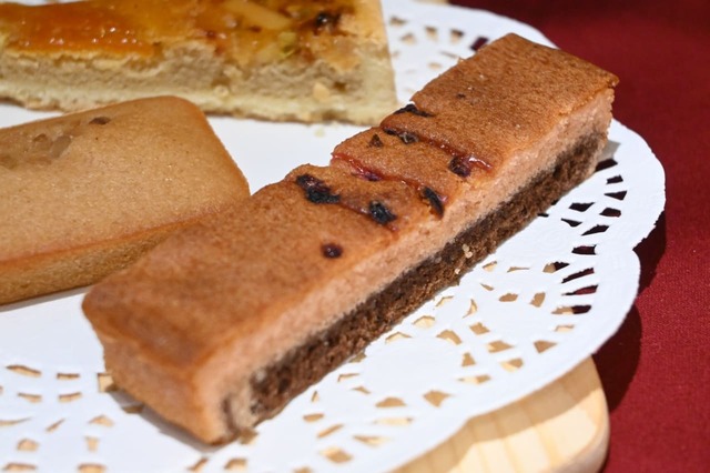 【ゴンチャ】フランボワーズ（ラズベリー）の甘酸っぱさと、カカオのビターな風味がハーモニーを奏でるケーキ