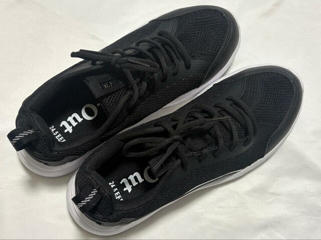 【ワークマン　アスレシューズエピオン】運動にも普段使いにも映えるスタイリッシュなデザイン。ジム用にもおすすめ！