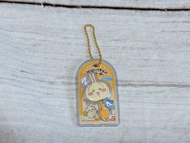 5個目を開封。うさぎが3つ被ってしまい、うさぎに愛されまくる結果に…!