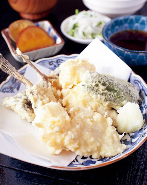 新橋・おいしい魚ランチ／懐石 花懐道　天ぷら定食—700円