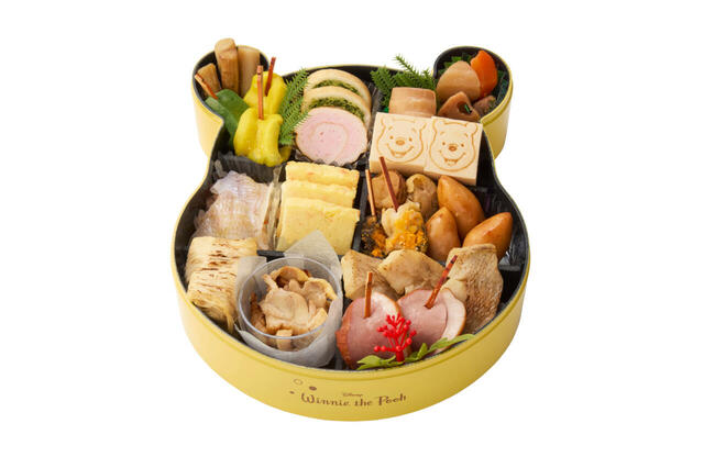 おせち・三段重「くまのプーさん」｜27,900 円(税込)