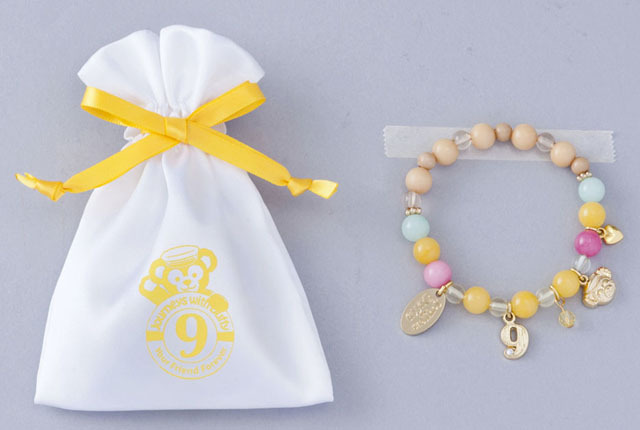 ブレスレット ¥3,800/TDS「ジャーニー・ウィズ・ダッフィー」スペシャルグッズ ※2015年7月3日(金)発売