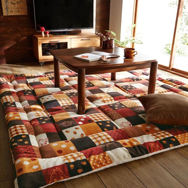 【おうちディズニー】低反発ウレタン入りラグ・こたつ厚敷きふとん