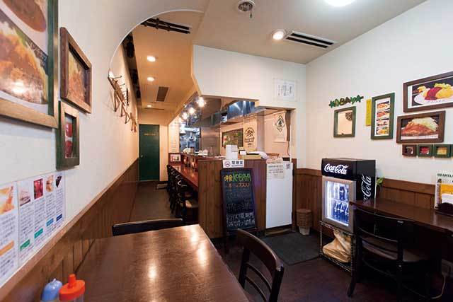 洋食 KOBAYA（新宿御苑前）　内観