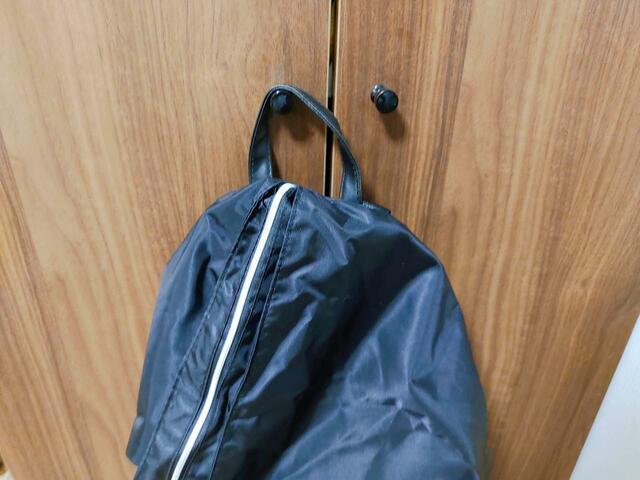 フックにかけることもできます