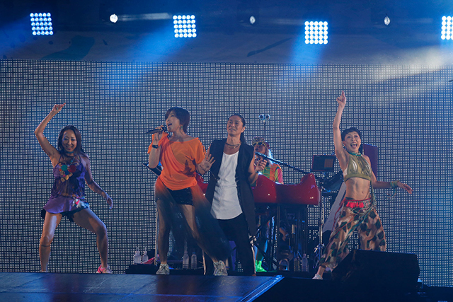 TRF＠8月28日味の素スタジアム「2016 a-nation stadium fes.」