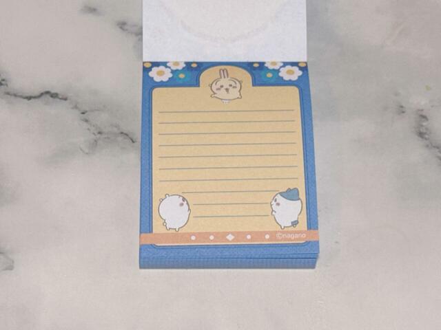 【ちいかわ ミニメモ帳4】うさぎのやんちゃなポーズがたまらない絵柄も♪