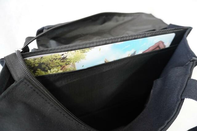 A4サイズのクリアファイルを曲げずに収納できる