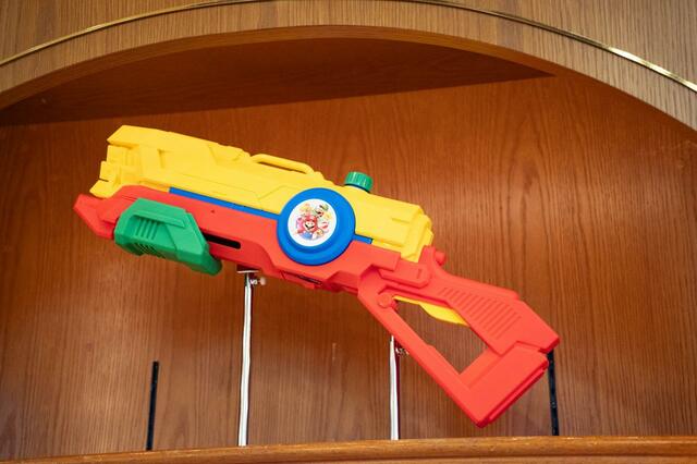 ウォーターシューター 3,500円｜「スーパーマリオ・パワーアップ・サマー」スペシャルグッズ｜ユニバーサル・スタジオ・ジャパン夏イベント「NO LIMIT! サマー 2023」