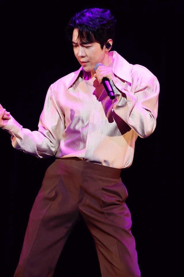 ©現役歌王JAPAN製作委員会