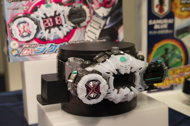 DXジクウドライバー　撮影：荒熊流星