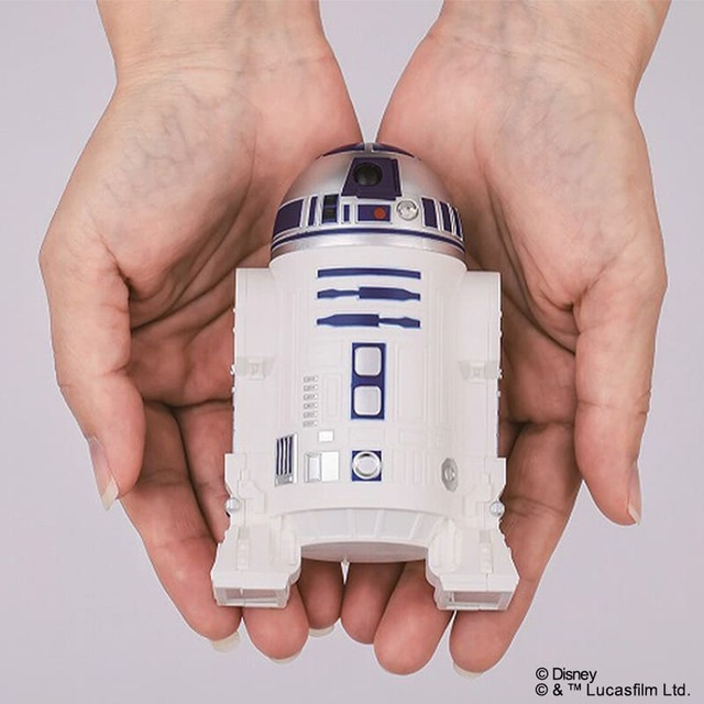 【STAR WARS R2-D2 お部屋ライト BOOK】R2-D2が手のひらサイズのお部屋ライトになって登場！