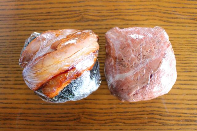 ロピア「小林さんちのおにぎり（焼豚・ローストビーフ）」　ロピアの惣菜で話題なのがコレ！