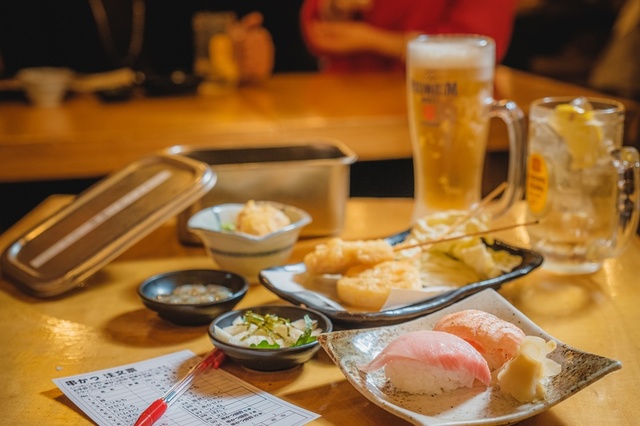 ちょい飲み　寿司せんべろセット