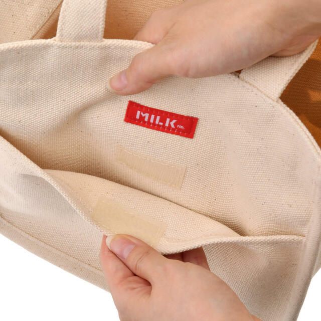 【MILKFED.】ミッキー＆ミニー トートバッグ 2WAY チャーム・ポーチ付き 4,900円