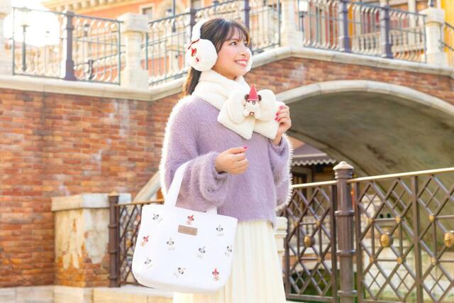 東京ディズニーリゾート「ディズニー・クリスマス」スペシャルグッズ｜販売店舗：東京ディズニーランド「ディズニー＆カンパニー」｜発売日：2025年11月10日（月）