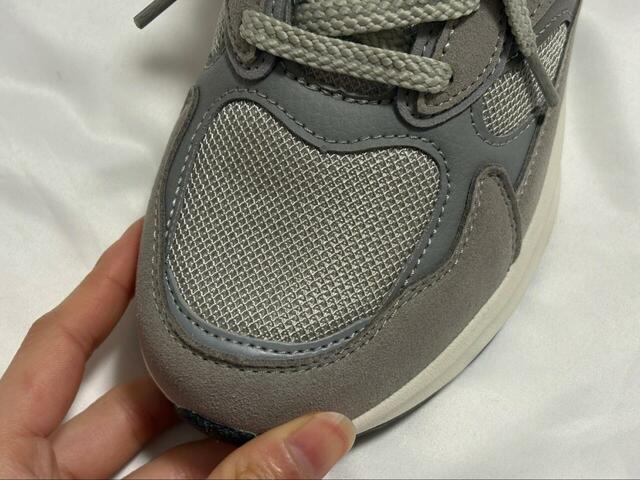 【ワークマン　ハイバウンスバラストウォーク】つま先部分はメッシュになっていて通気性も◎。夏にも活躍しそう！