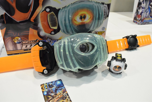 『変身ベルト　DXゴーストドライバー』バンダイ/オープン（発売中）