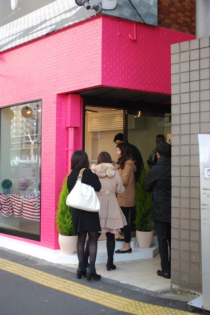 モナーク カップケーキ／店舗外観